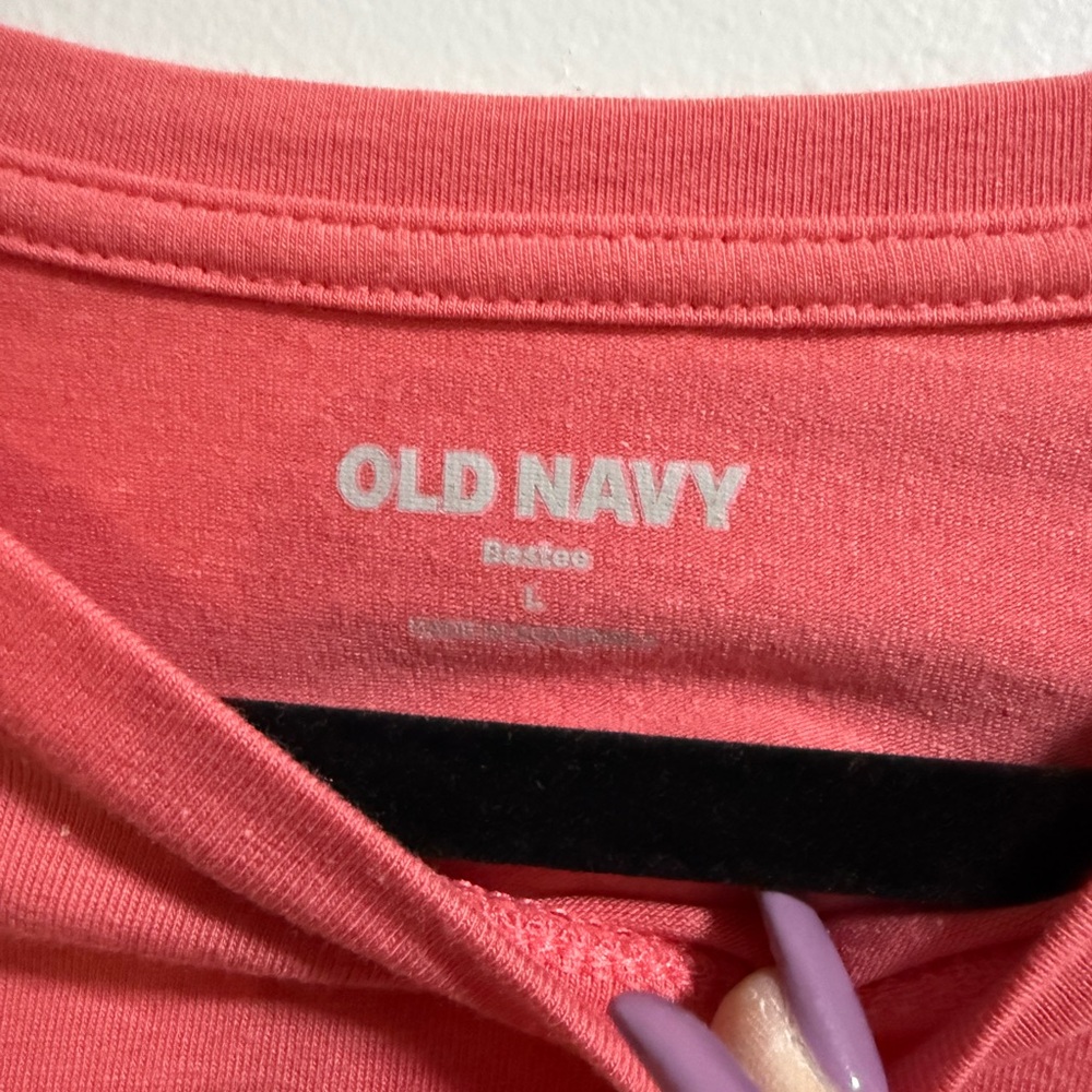 Old Navy Coral Short Sleeve Tee - Picture 2 of 3